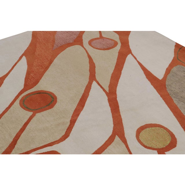 2010s Rug & Kilim X Jenn Ski Orange Mid-Century Modern Style Rug With Geometric Patterns For Sale - Image 5 of 7