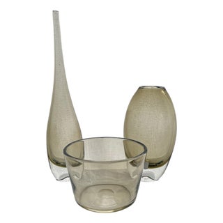 Swedish Modern Glass Vases and Bowl by Bengt Orup for Johansfors, 1960s, Set of 3 For Sale