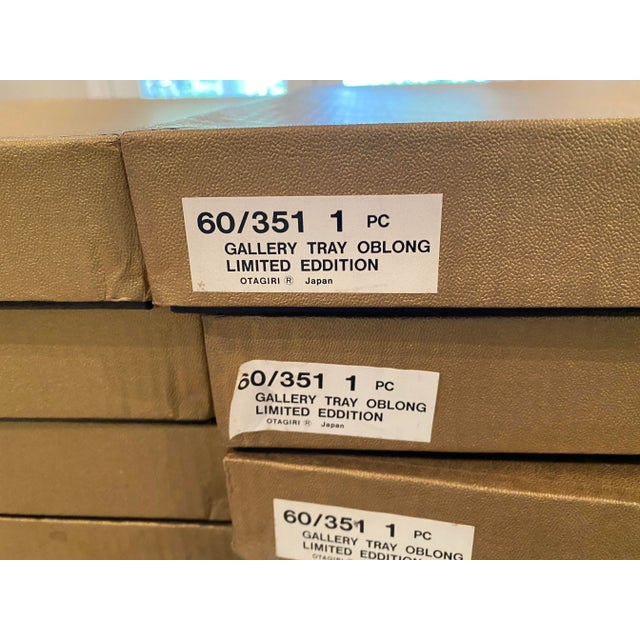 1970s Set of 12 Mid-Century Otagiri Large Rectangular Lacquer Gallery Buffet Trays With Handles For Sale - Image 5 of 12