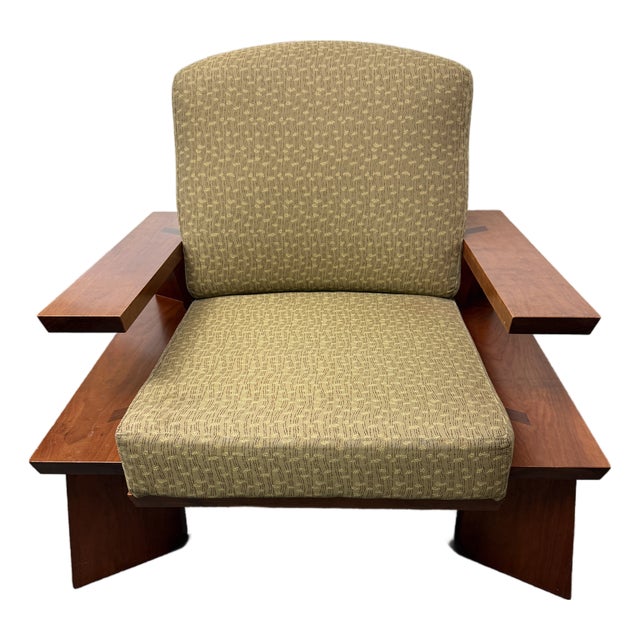 Circa 2008 Thomas Moser Edo Lounge Chair, Signed For Sale