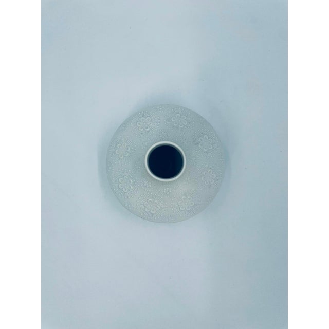 Decorative Porcelain Vase from Edelstein Bavaria, 1965 For Sale - Image 3 of 9