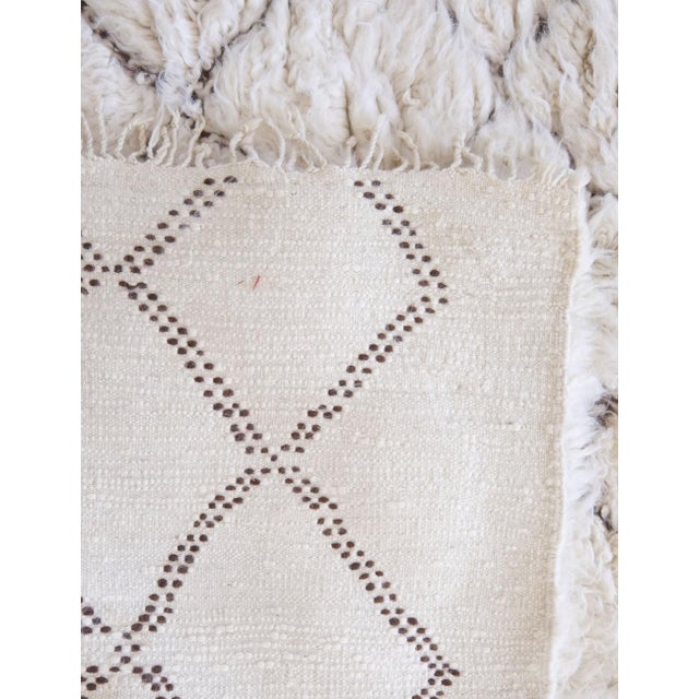 Textile 1980s Beni Ourain Moroccan Rug - 11.8 X 6.2 Ft For Sale - Image 7 of 9