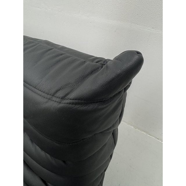 French Black Leather Togo Lounge Chair by Michel Ducaroy for Ligne Roset, 1970s For Sale - Image 5 of 11