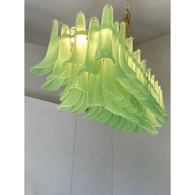 Luxury and and elegant green frosted “selle”murano glass chandelier green frosted “selle” elements in murano glass poured...