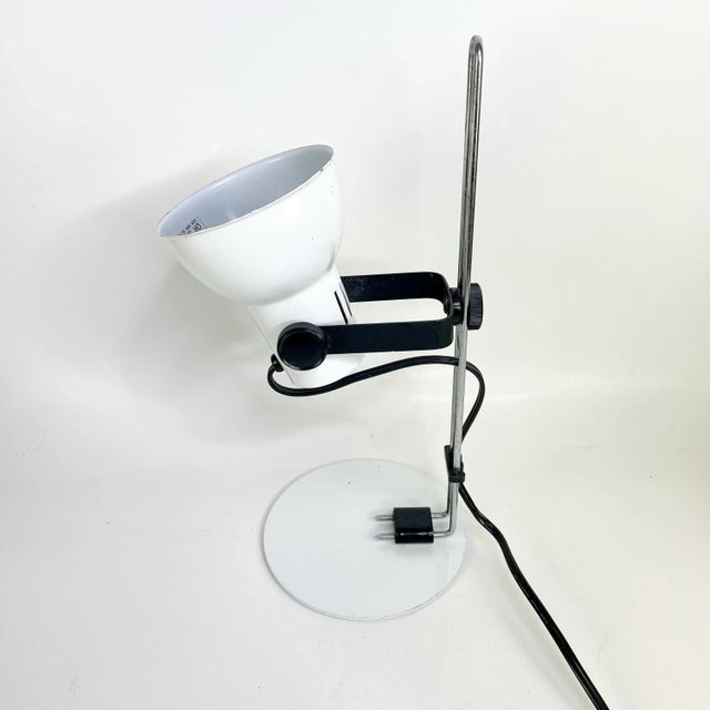 Mid-Century Modern Vintage 1980’s Mid-Century Modern Tensor White Desk Lamp Il200 For Sale - Image 3 of 10