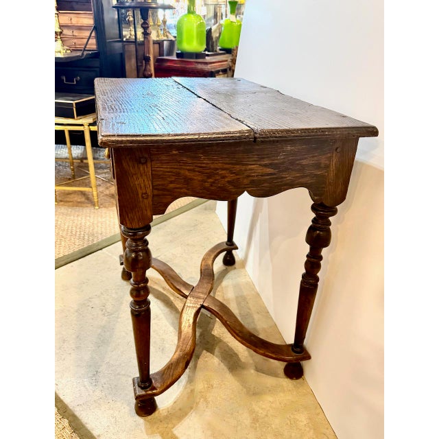 William and Mary Oak Writing Table, C. 1690-1700 4 For Sale In Los Angeles - Image 6 of 13