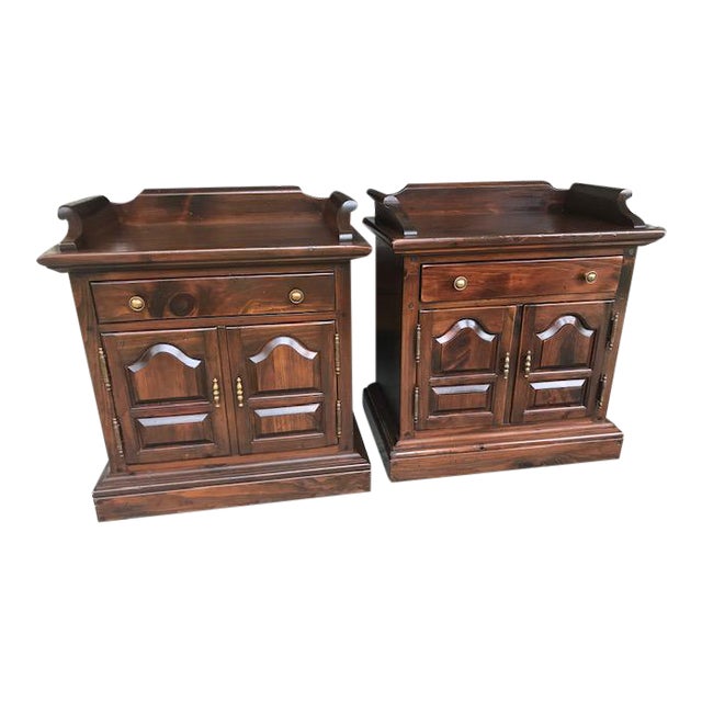 Vintage Ethan Allen Antiqued Pine Old Tavern Collection Nightstands a