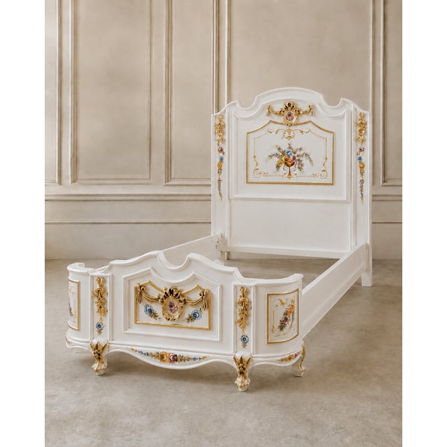 1950 French Louis XVI White Gold Wood Twin Bedframes - Pair For Sale - Image 4 of 14