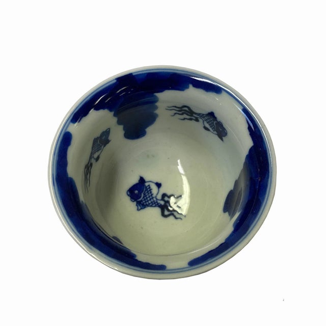 Chinese Handmade Porcelain Brown Blue White Fishes Graphic Cup For Sale - Image 4 of 5