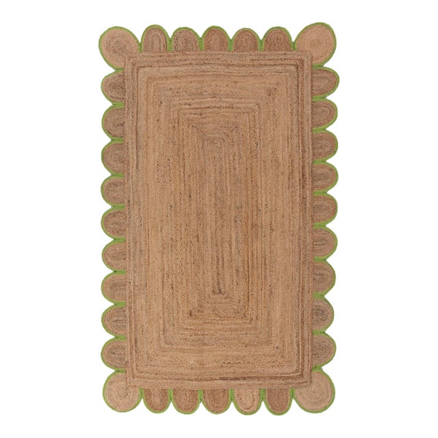 Green Scallop Edge With Natural Jute Rug 5x8 Ft. For Sale
