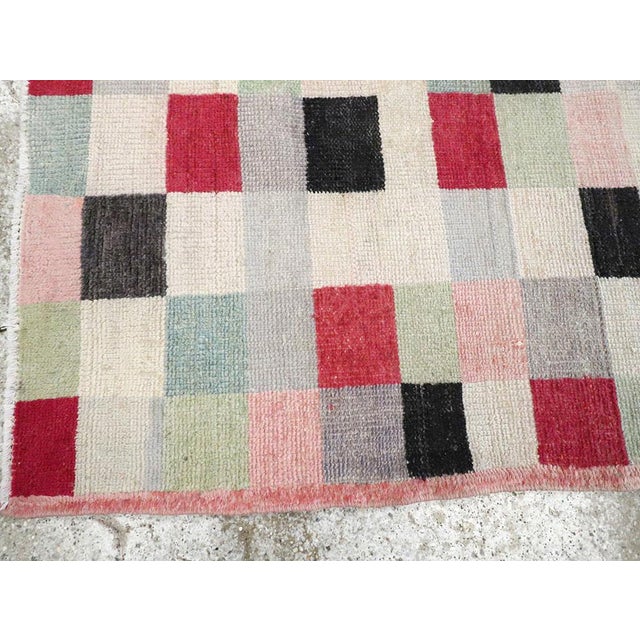 Textile Galerie Shabab Collection Mid-20th Century Turkish Art Deco Accent Rug For Sale - Image 7 of 10