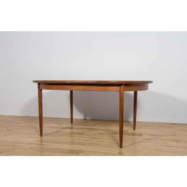 Mid-Century Modern Teak Oval Dining Table from G-Plan, United Kingdom, 1960s For Sale - Image 4 of 18