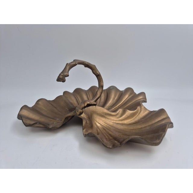 Art Nouveau Leaf-Shaped Bowl in Brass, France, 1900s For Sale - Image 5 of 11