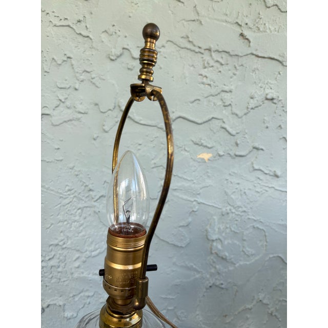 Vintage Brass & Cut Crystal Table Lamp With Marble Base – Neoclassical Style For Sale - Image 9 of 11