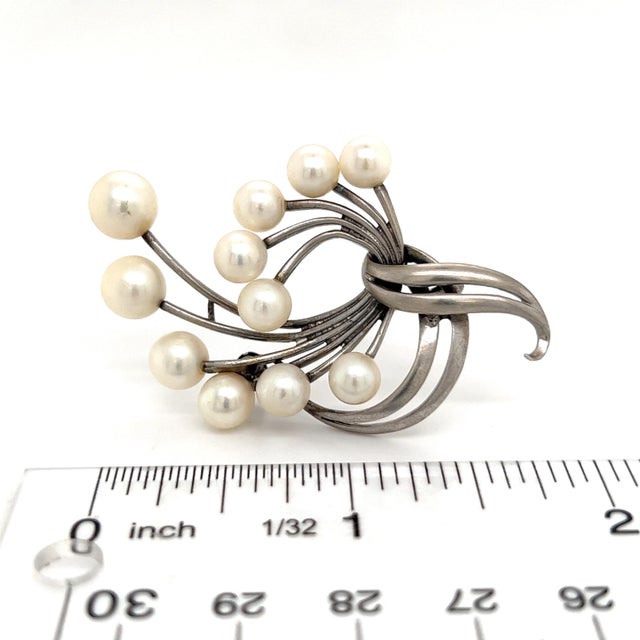 Metal 1990s Mikimoto Estate Akoya Pearl XL Spray Brooch Sterling Silver For Sale - Image 7 of 12