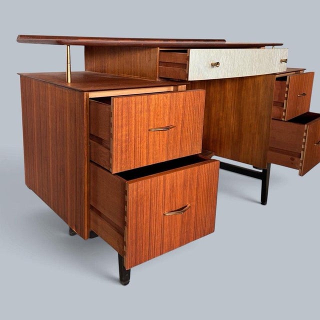 Vintage Floating Top Dressing Table from Lebus, 1950s For Sale - Image 9 of 10
