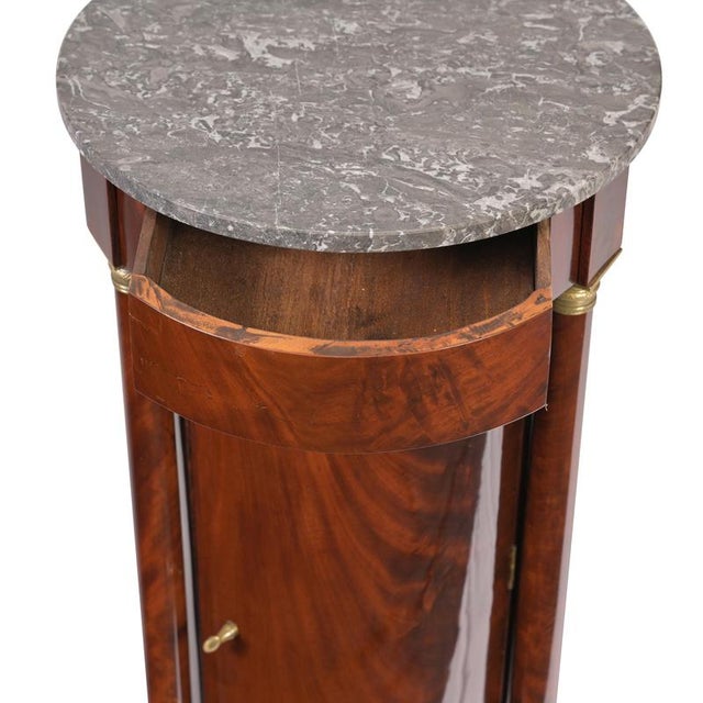 Small Barrel-Shaped Cabinet, France, 1810 For Sale - Image 3 of 5