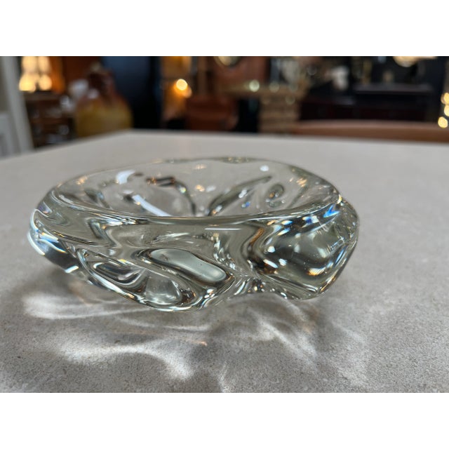 Mid-Century Modern Vintage Decorative Small Glass Shell Bowl 1960s For Sale - Image 3 of 5