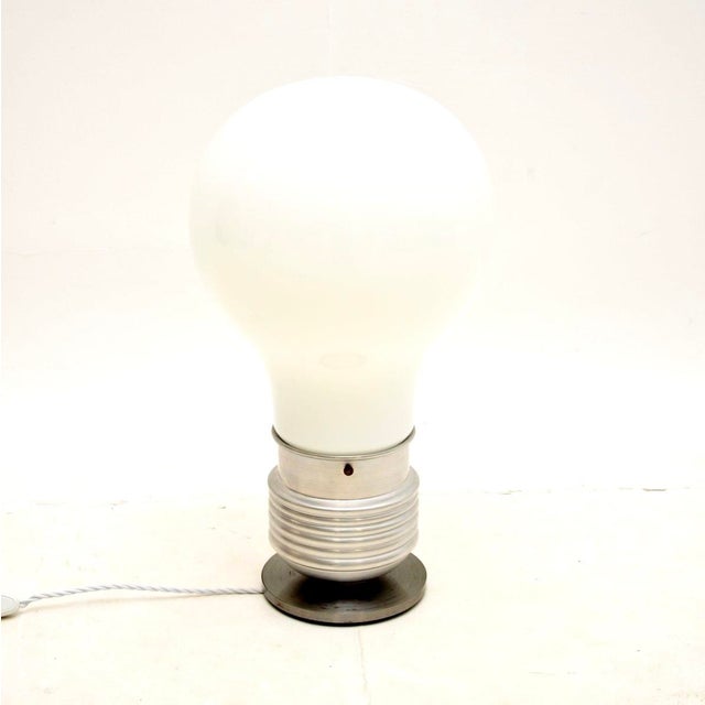 A very stylish and well made vintage Italian table lamp by Nuova Elleluce. It was made in Italy and dates from around the...