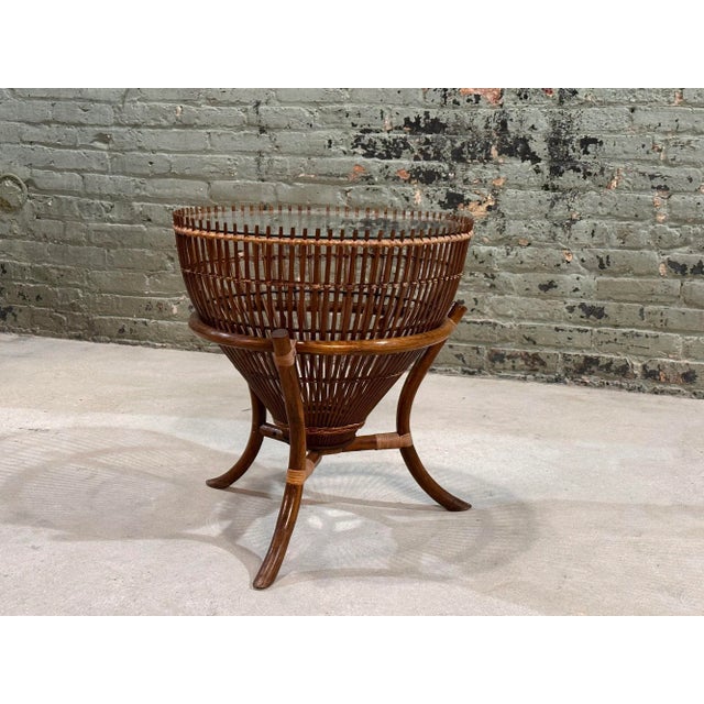 Rattan Fishing Basket Side/End Table Style of Franco Albini, 1960's. Original beautiful round side/end table with glass top.