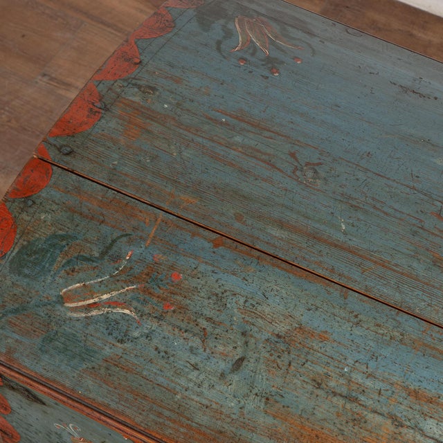 Original Swedish Dome Top Hand Painted Blue Pine Trunk Dated 1826 For Sale - Image 6 of 18