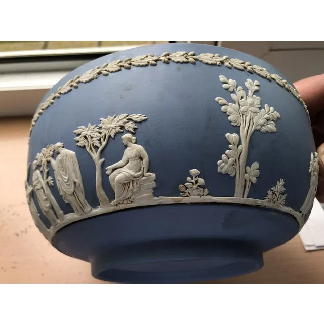Antique English Ceramic Bowl from Wedgewood For Sale - Image 4 of 13