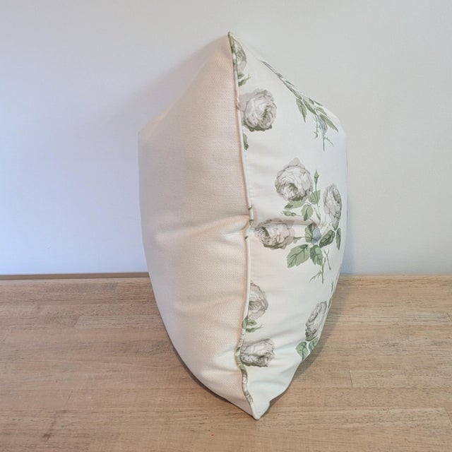 English Colefax & Fowler Bowood Pillow in White & Leaf - 22" Single For Sale - Image 3 of 6