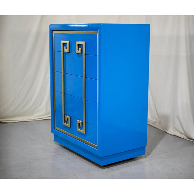 Hollywood Regency Vintage Hollywood Regency Kittinger Mandarin Style Greek Key Chest - Newly Lacquered For Sale - Image 3 of 11