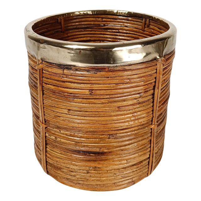 Italian Cachepot Basket in Hand-Woven Pencil Reed Rattan and Brass, 1970s For Sale