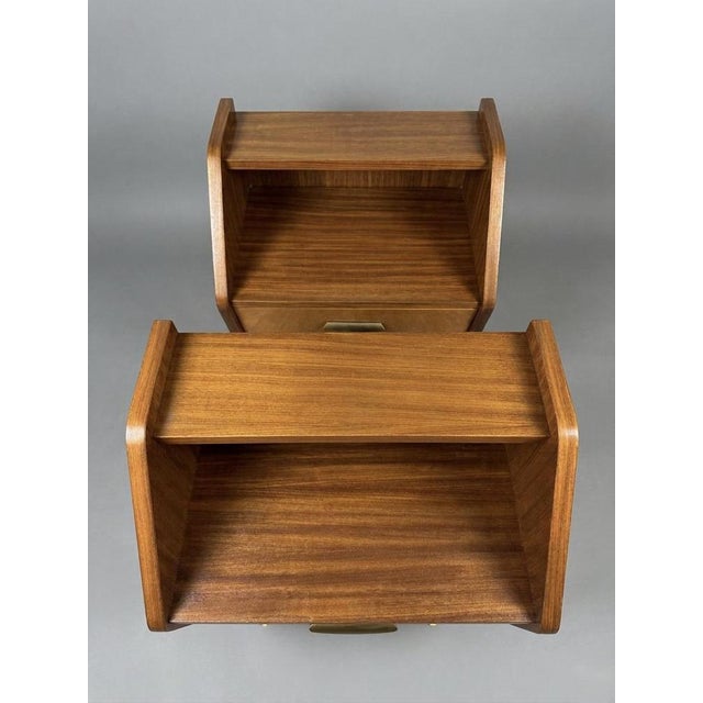 Vintage Italian Nightstands, 1950s, Set of 2 For Sale - Image 3 of 7
