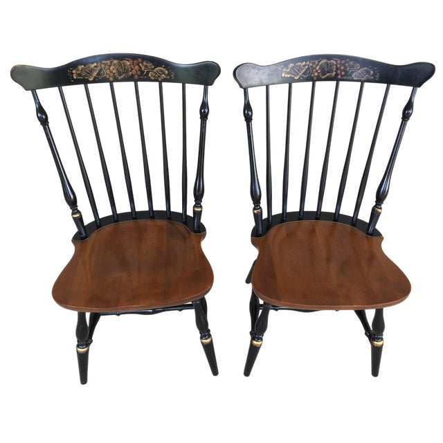 American L. Hitchcock Solid Maple and Stencilled Set of 4 Harvest Black Fan Back Dining Chairs - Vintage Mid 20th Century For Sale - Image 3 of 6