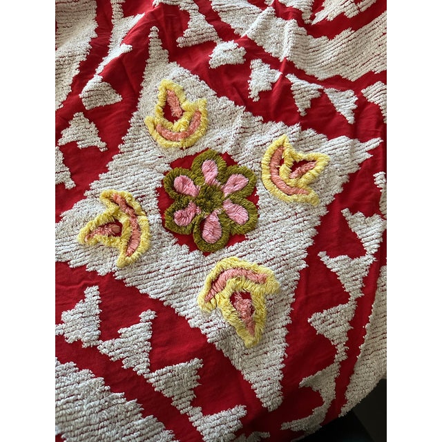 Transitional 1950s Red Suzani Chenille Blanket For Sale - Image 3 of 6