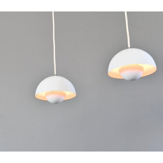 Verner Panton Flowerpot VP1 Pendant Lights from Verner Panton 1960s, Set of 2 For Sale - Image 4 of 6