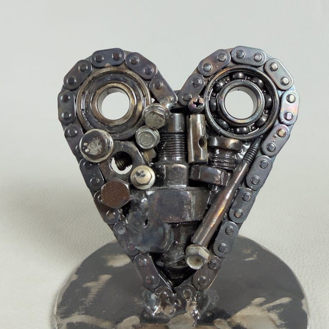 Simon Saronni, Heart Sculpture, 2025, Recycled Art Metal For Sale - Image 6 of 15