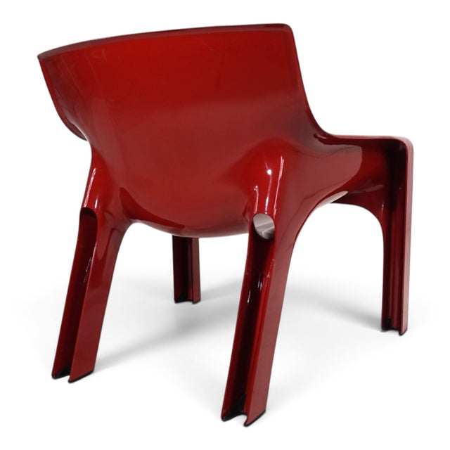 Artemide Vicario Lounge Chair by Vico Magistretti for Artemide, 1970 For Sale - Image 4 of 17