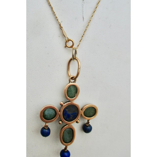 Antique 14 Kt Gold Necklace and Lapis and Agate Pendant For Sale In New York - Image 6 of 7