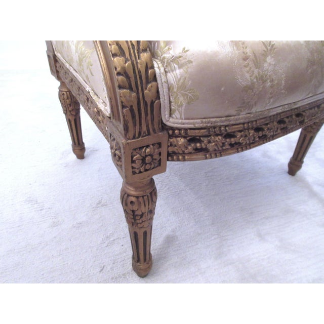 Antique French Louis Gilt Carved Bergere Chair With Damask Roses Fabric For Sale - Image 4 of 13