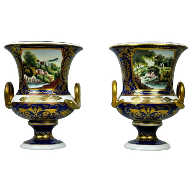20th Century Hand-Painted Deep Blue and Gilt Sieve Vases, Set of 2 For Sale