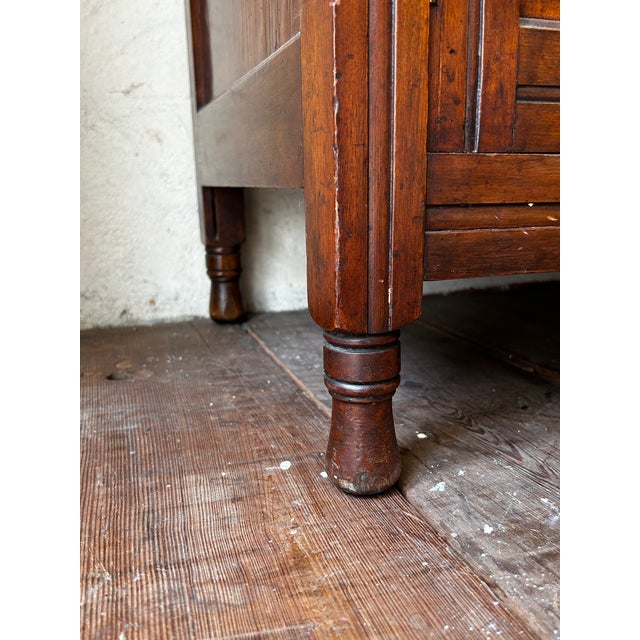English Edwardian Art Nouveau Walnut Sideboard with Hand-Carved Floral Panels, 1900s For Sale - Image 10 of 15
