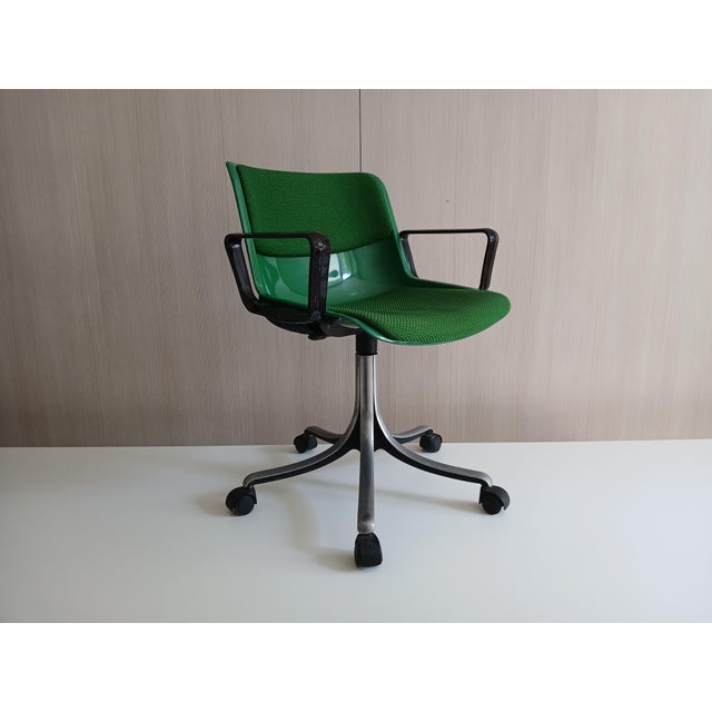 Modus Swivel Chair by Centro Progetti Tecno, 1970s For Sale - Image 16 of 18