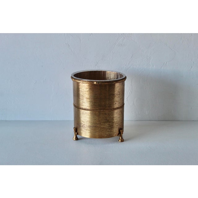 Stylebuilt New York Style Vintage Hollywood Regency Gold Finish Wastebasket Bamboo Theme For Sale In Miami - Image 6 of 15