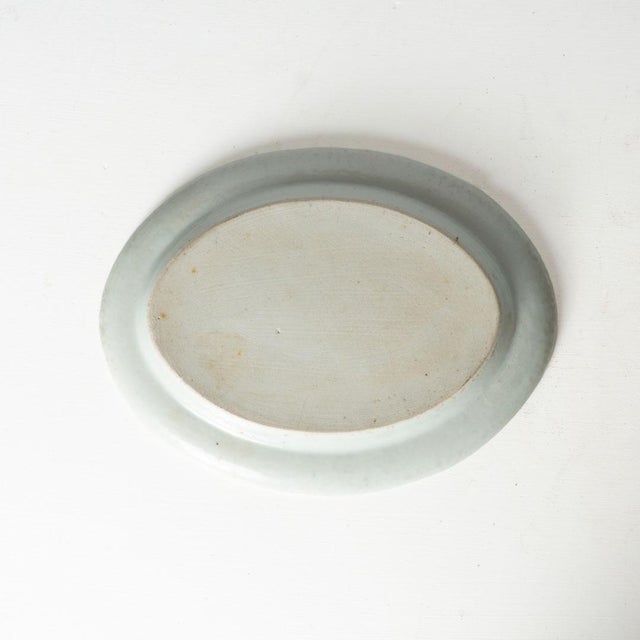 Canton platter, beautiful details. Great for display in a kitchen or living room or for special events.