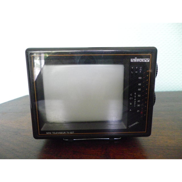 1980s Vintage TV-827 Mini Television from Univox, 1980s For Sale - Image 5 of 12