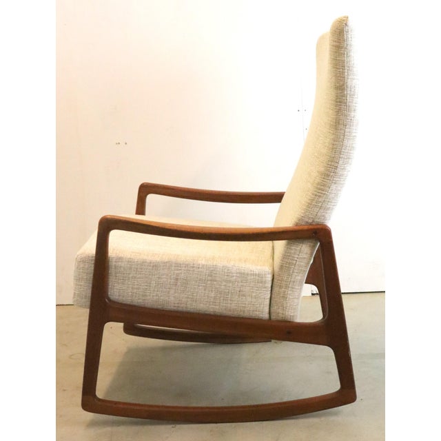 Vintage Rocking Chair attributed to Ole Wanscher for France & Søn / France & Daverkosen For Sale - Image 11 of 18