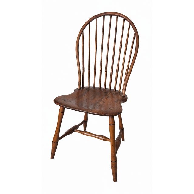 This antique Bow-Back Windsor Side Chai is a timeless and highly popular style of early American seating. It is "Bow-Back"...