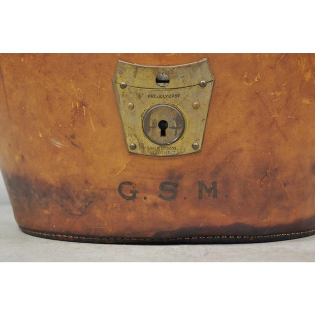 Antique Victorian Brown Leather Travel Case Hat Box W/ Miller of Ny Silk Top Hat For Sale In Philadelphia - Image 6 of 18