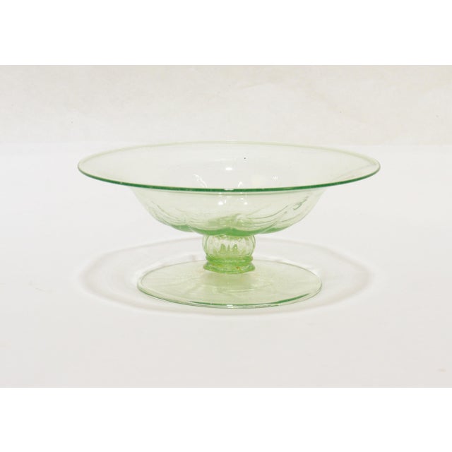 Late 20th Century Set of 4 Venetian / Murano Green Glass Tazzas or Compotes With Gold Inclusions For Sale - Image 5 of 9