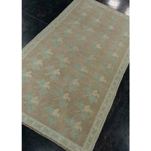 Textile Turkish Vintage Rug 3' x 5'4" #20847 For Sale - Image 7 of 8