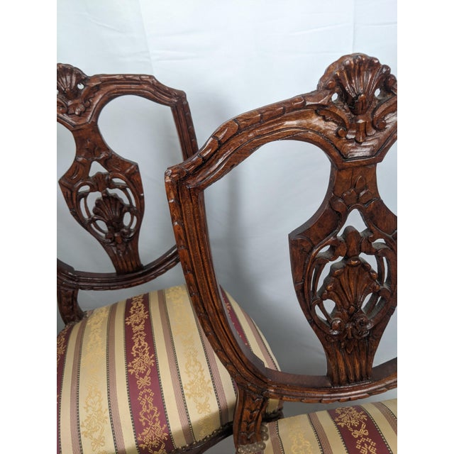 Late 20th Century Pair of French Louis XV Style Carved Walnut Side Chairs With Burgundy & Gold Damask Upholstery For Sale - Image 4 of 17