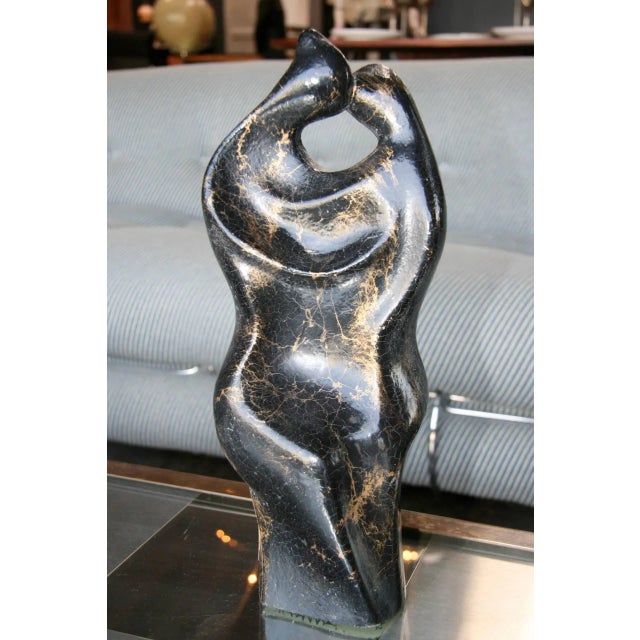 Italian Italian Sculpture in Gold Marble "Amanti" by Gianni Celati For Sale - Image 3 of 9